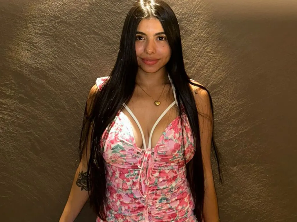 AlanaaCooperr – webcam model profile photo