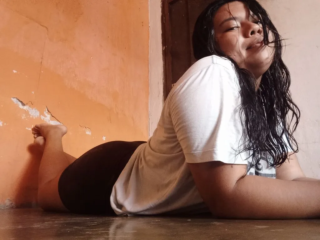 BetzabeConti – webcam model profile photo