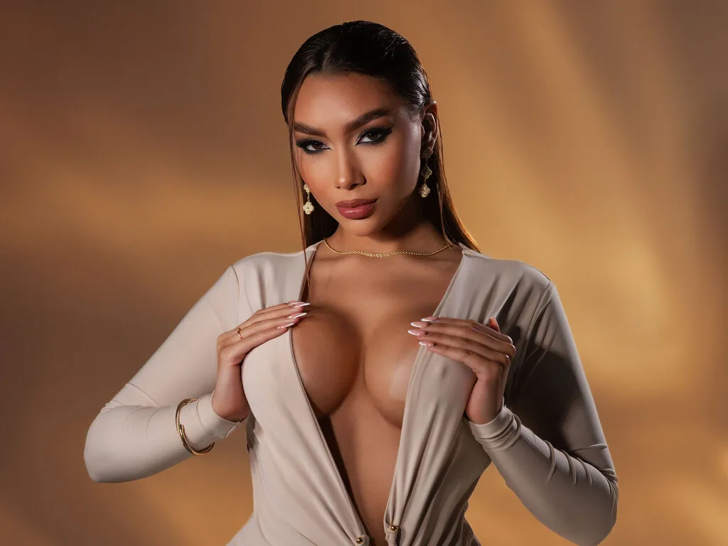 Isabela – webcam model profile photo