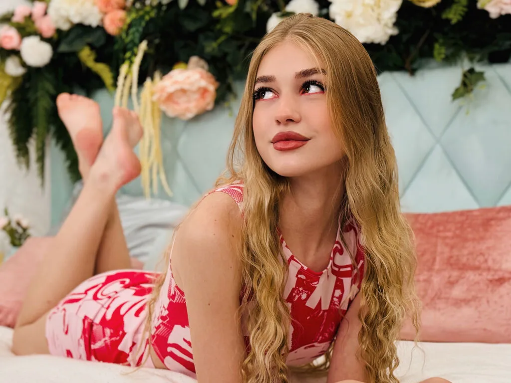 Live with JenniNellson on PrivCamWeb