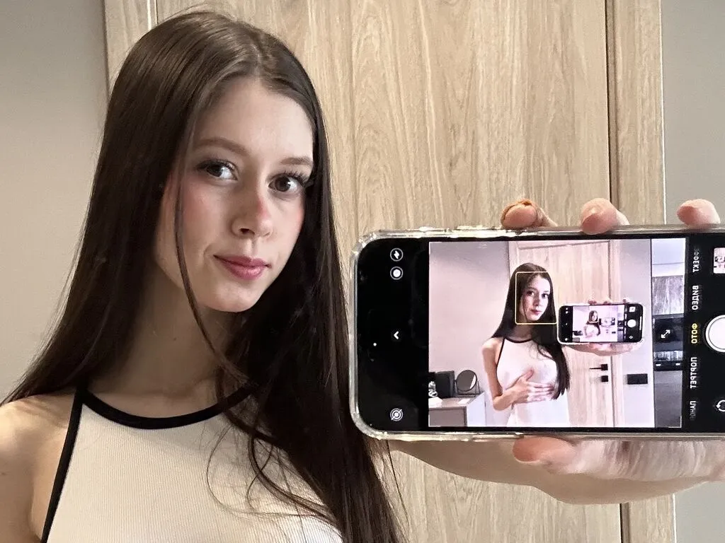 MelissaMelis's Thumb Image