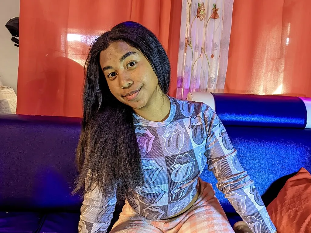 PaulieMarie – webcam model profile photo
