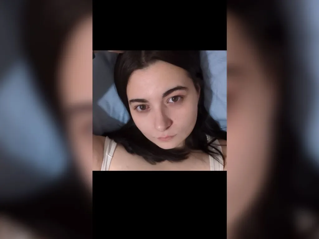 SashaMaroon Profile Image