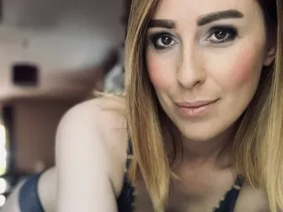 KimDavisLive's Thumb Image