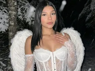 Live with LucyDilucas on PrivCamWeb