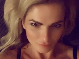 Marrieanne18 – webcam model profile photo